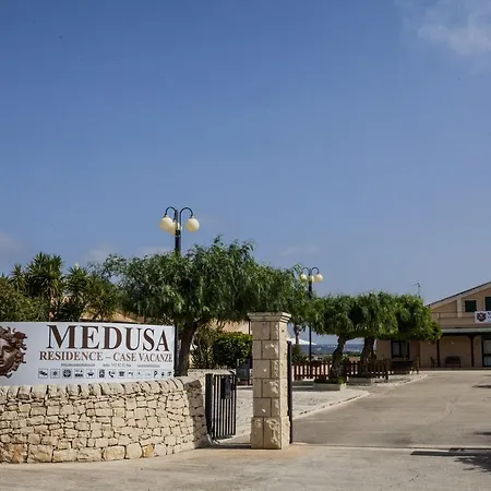 Aparthotel Medusa Mdna 3*