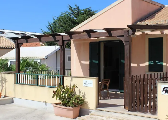 Medusa Mdna Marina di Modica